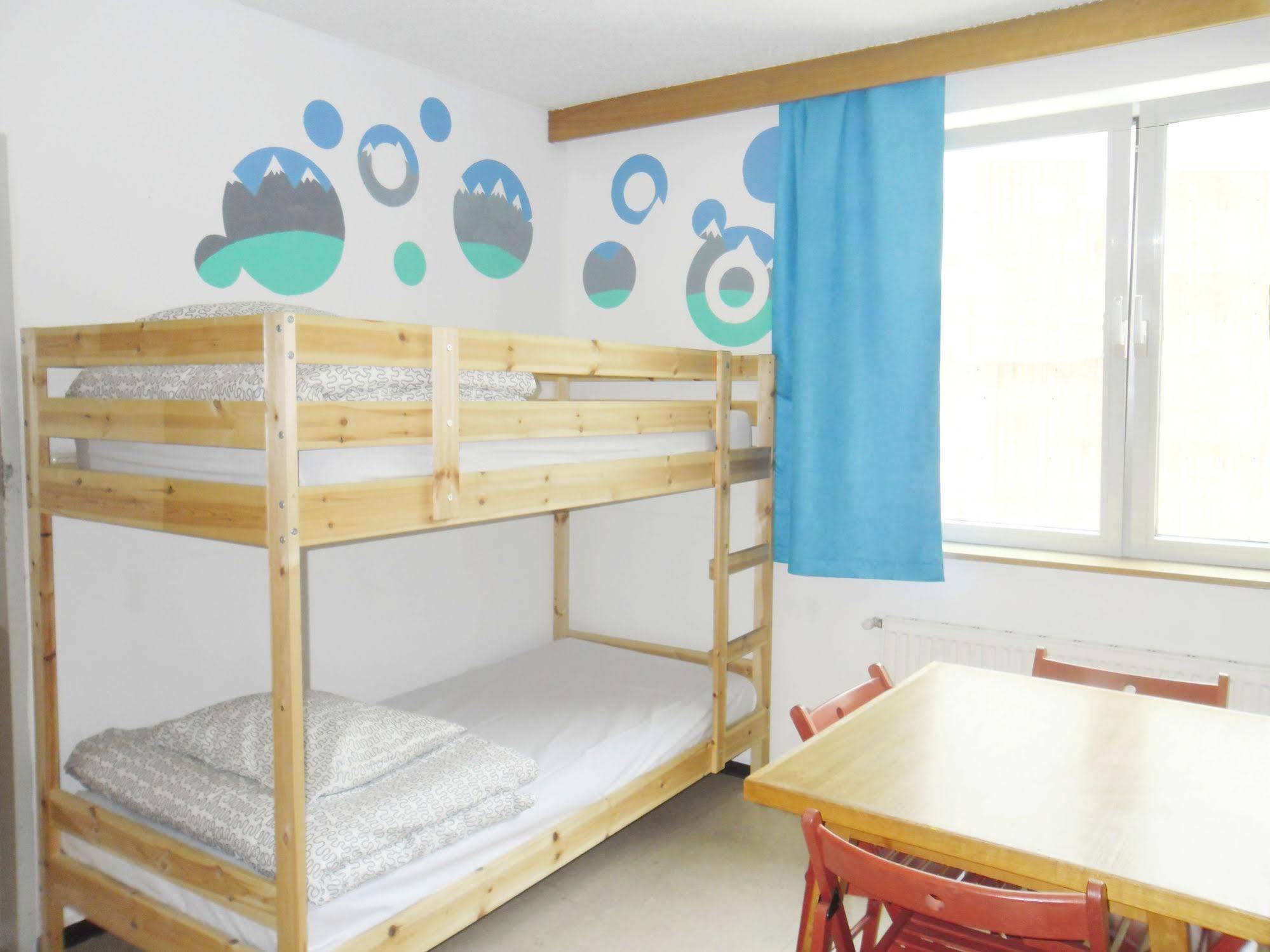 Hostel Marmota Инсбрук Екстериор снимка